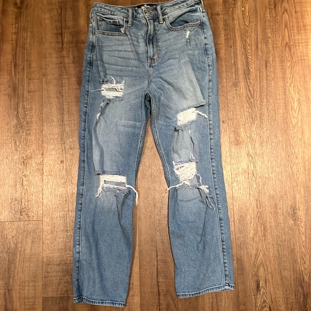 Women’s Holister Ultra High-Rise Straight Jean (Size 5R)